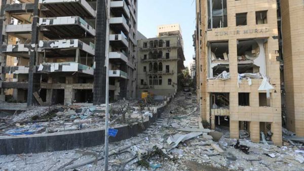 100 قتيل وأكثر من 4 آلاف جريح في انفجار مرفأ بيروت