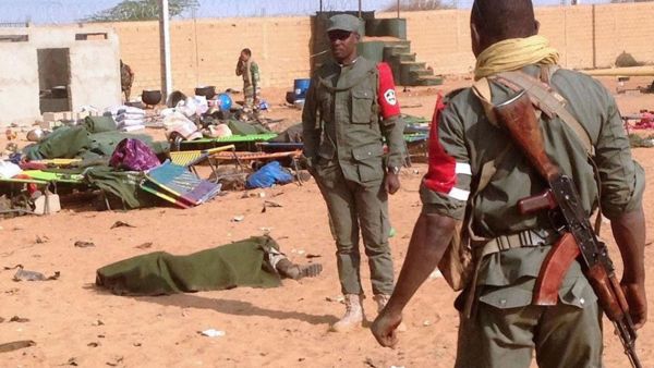 مسلحون يقتلون 32 قرويا على الأقل في مالي