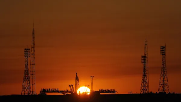 مطار بايكونور