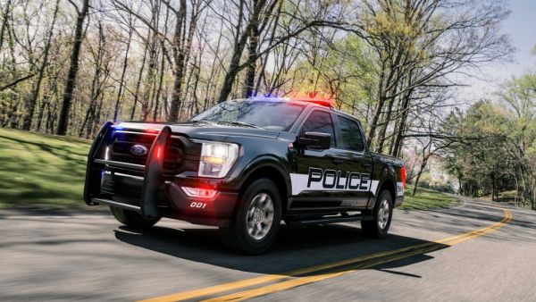 فورد تكشف عن F-150 لمهمات الشرطة على الطرق الوعرة