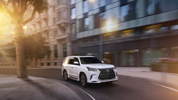 لكزس تكشف عن LX 2021 بتحديثات بسيطة