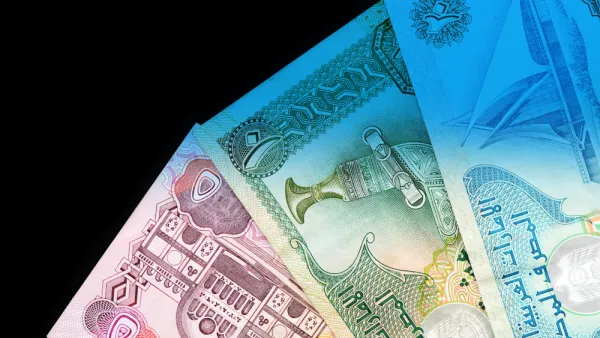 حققت تجارة دبي الخارجية عبر المناطق الحرة نمواً قوياً بنسبة 12% لتصل قيمتها إلى 287 مليار درهم بزيادة بلغت 31 مليار درهم