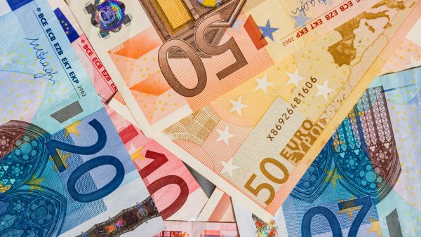 البنوك الأوروبية قد تخسر نصف تريليون دولار