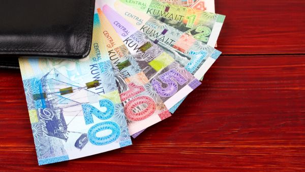 3.2 مليارات دولار فاتورة شراء السلع خلال يوم واحد قبل الحظر 
