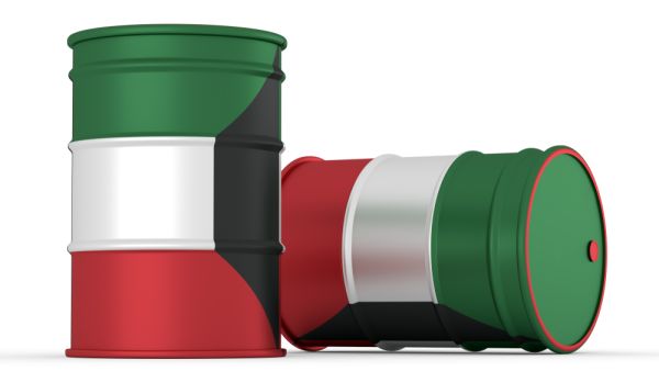 الكويت تبدأ خفض إنتاج النفط قبل الموعد المحدد