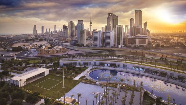 الكويت تعلن احتياجها إلى اقتراض 66 مليار دولار خلال 30 عاماً