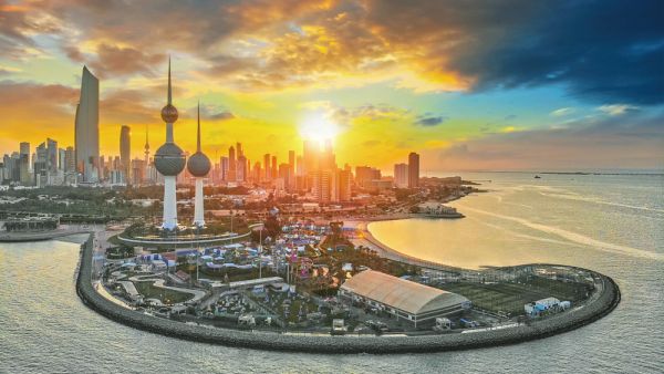 الكويت تقر خفض الإنفاق في الميزانية الحالية بـ 10%