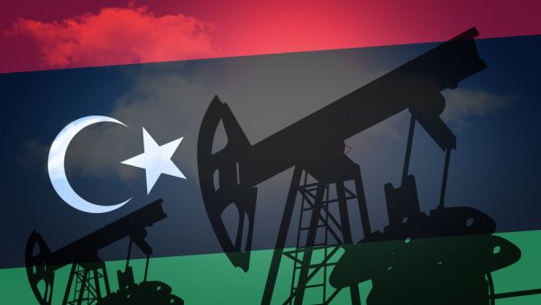 عودة النفط الليبي يربك حسابات خفض الإنتاج لأوبك+