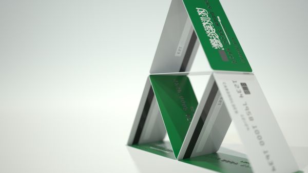 البنوك السعودية تحذر من الاستخدام العشوائي لبطاقة الائتمان