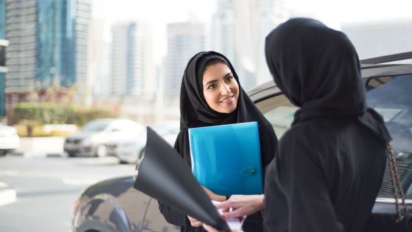 تراجع عدد المواطنات العاملات في البنوك إلى 7099 مواطنة في نهاية يونيو 2019