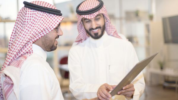 السعودية تعتزم طرح قرارات جديدة  لتوطين المزيد من أنشطة سوق العمل