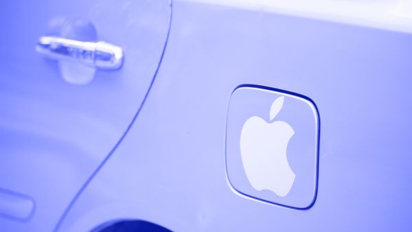 شركة ابل تعتزم بيع 1.5مليون سيارة كهربائية بحلول عام 2030