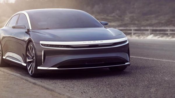 لوسيد Air ستصل في ديسمبر بمدى أطول من 800 كيلومتر