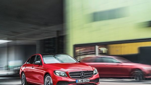 مخترقون يجدون ثغرات خطيرة في مرسيدس E-Class