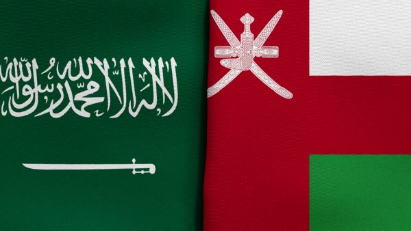 سلطنة عمان تصدر أول شحنة مواد غذائية إلى السعودية