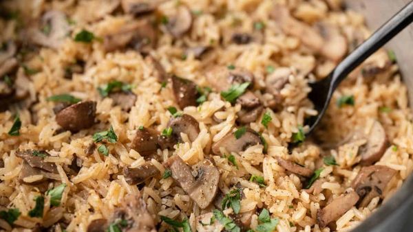 وصفات خريفية: بيلاف الأرز بالفطر