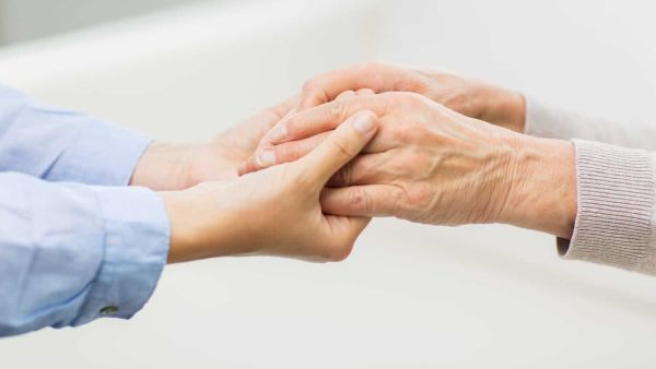 أوفى جمل وكلمات شكر وثناء لشخص قدم العطاء