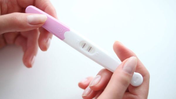 ظهور خط خفيف جدا في اختبار الحمل قبل موعد الدورة