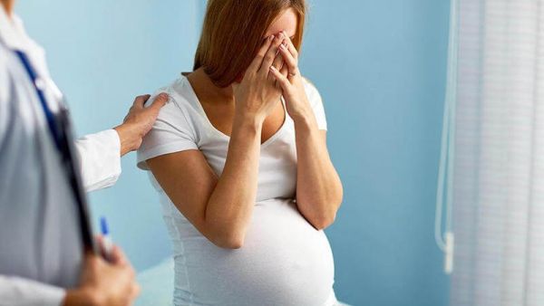 كيف أحس بنبض الجنين في الشهر الرابع؟