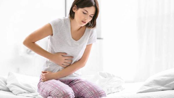 متى تظهر أعراض الحمل بعد انغراس البويضة