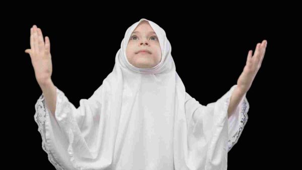 اللهم انصرني على من ظلمني وخذ لي بثأري