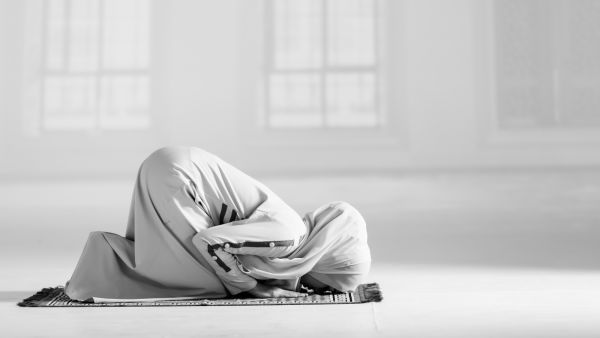 أدعية العشر الأوائل من رمضان أدعية العشر الأوائل من رمضان