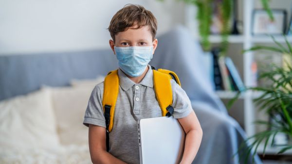 تخوض البلدان المختلفة حالياً في مراحل مختلفة من حيث كيفية التخطيط لإعادة فتح المدارس