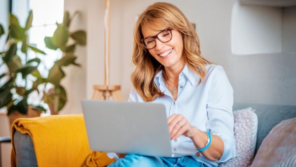 حظك اليوم مع توقعات الأبراج اليوم الجمعة 15 تشرين الأول/أكتوبر 2021