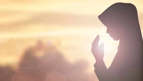 دعاء اليوم الثاني والعشرين من شهر رمضان دعاء اليوم الثاني والعشرين من شهر رمضان