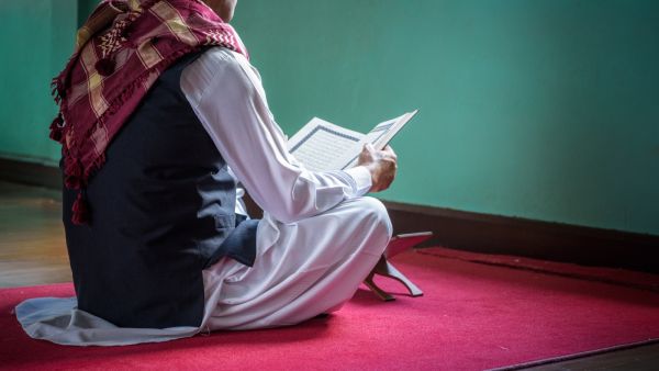 دعاء اليوم الخامس عشر من شهر رمضان دعاء اليوم الخامس عشر من شهر رمضان