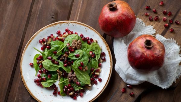 سلطة الرمان الخريفية