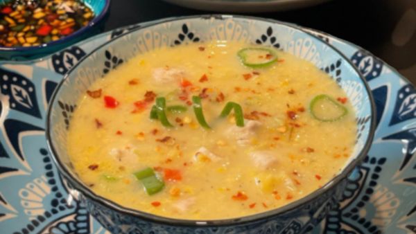 شوربة الذرة مع الدجاج