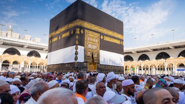 كورونا والحج كورونا والحج
