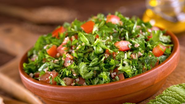 تبولة السبانخ