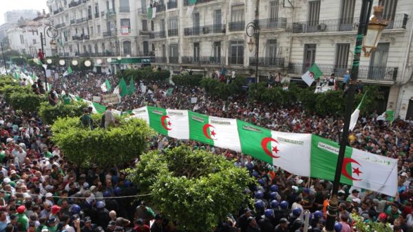 من المظاهرات في الجزائر