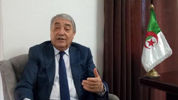 علي بن فليس