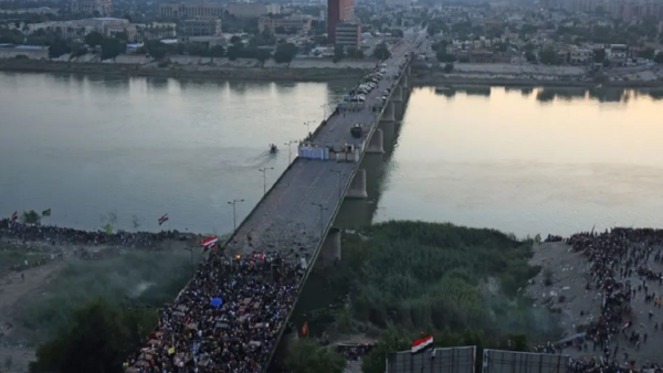  جسر الجمهورية وسط بغداد