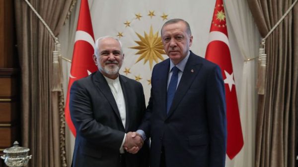 الرئيس التركي رجب طيب أردوغان ووزير الخارجية الإيراني محمد جواد ظريف الرئيس التركي رجب طيب أردوغان ووزير الخارجية الإيراني محمد جواد ظريف