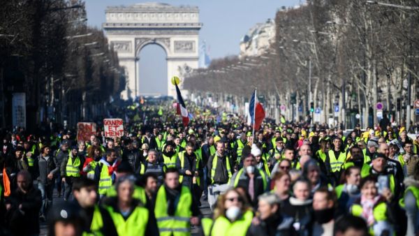  نحو 28 ألف شخص شاركوا في مظاهرات "السترات الصفراء"