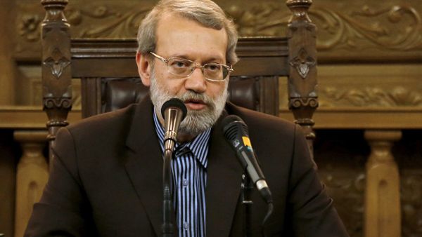  رئيس مجلس الشورى الإيراني علي لاريجاني