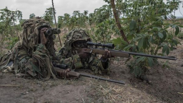 وقع الهجوم في منطقة تنشط فيها جماعة "بوكو حرام" وتنظيم "داعش" الإرهابيان