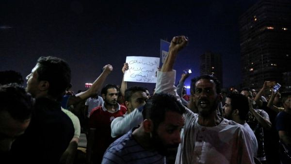 السلطات الأمنية المصرية أطلقت سراح العشرات في محافظات الإسكندرية والدقهلية والغربية