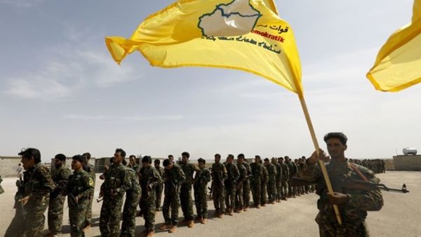 قوات من مقاتلي سوريا الديمقراطية