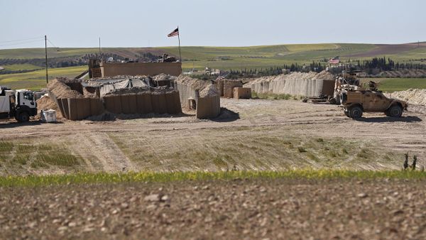 القوات الامريكية تواصل انسحابها من الاراضي السورية