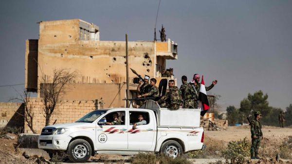 الجيش السوري يتصدى مع الوحدات الكردية للفصائل الموالية لتركيا 