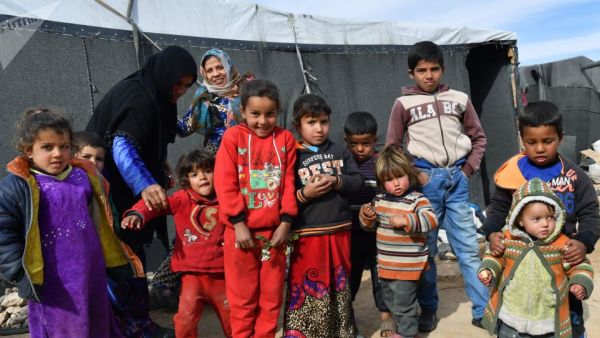  أكثر من 11 مليون سوري وأكثر من 6 ملايين نازح بحاجة إلى المساعدة.