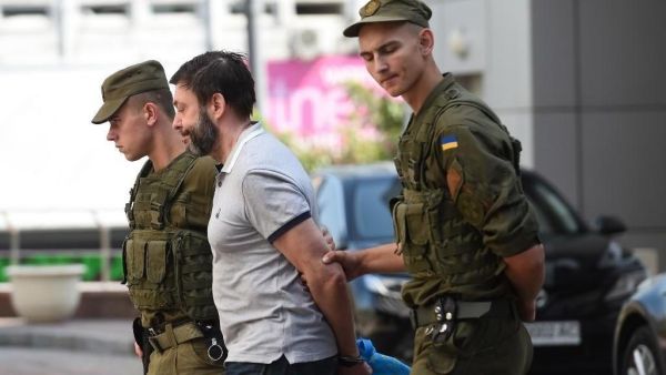 صفقة التبادل تشمل 35 أوكرانيا