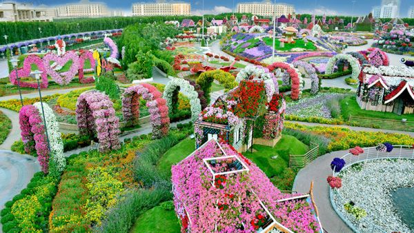 حديقة السنافر في اسطنبول
