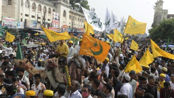 Muslims Marginalized in India's Politics, Experts say