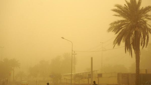 Unrelenting Sandstorms Force Closure of Iraqi Airports, Public Buildings (AFP)